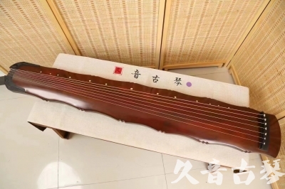 六盘水市●久音古琴  ●典藏系列  20240509[红洒金竹节]